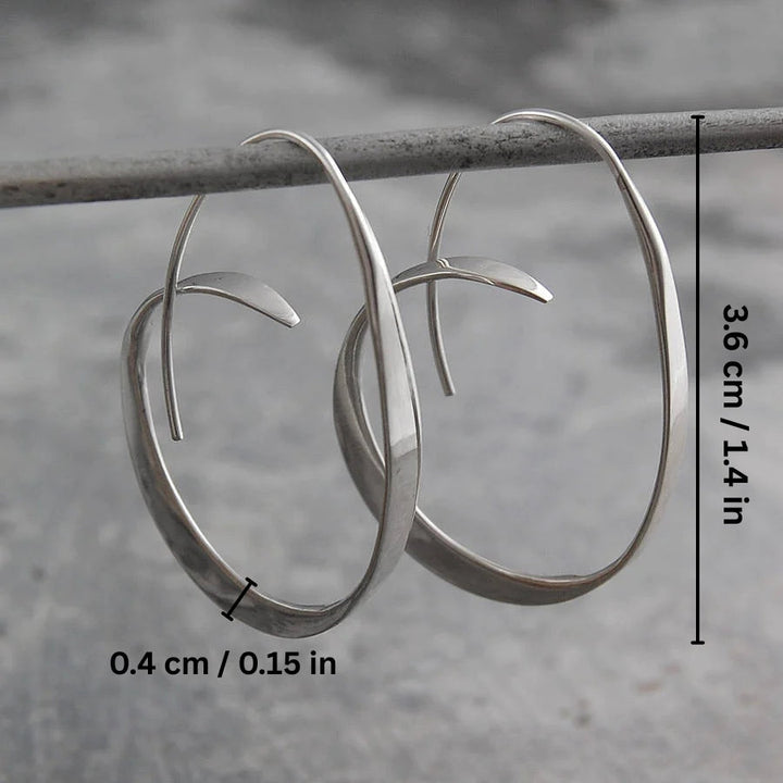 Éléonore™ – Vintage Elegance for Every Outing