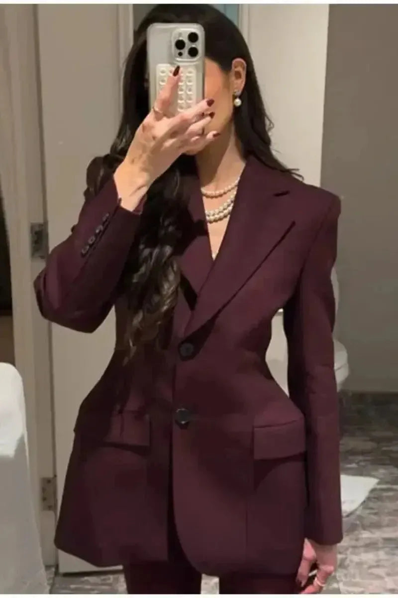 Élodie Grace – Perfect Jacket