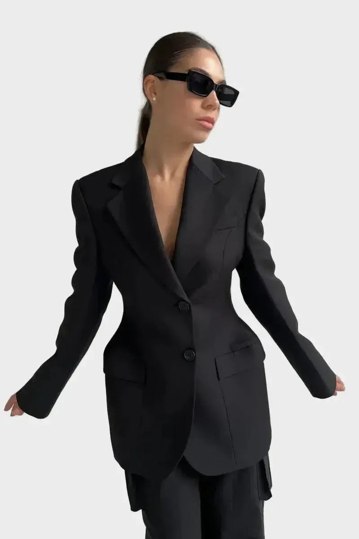 Élodie Grace – Perfect Jacket