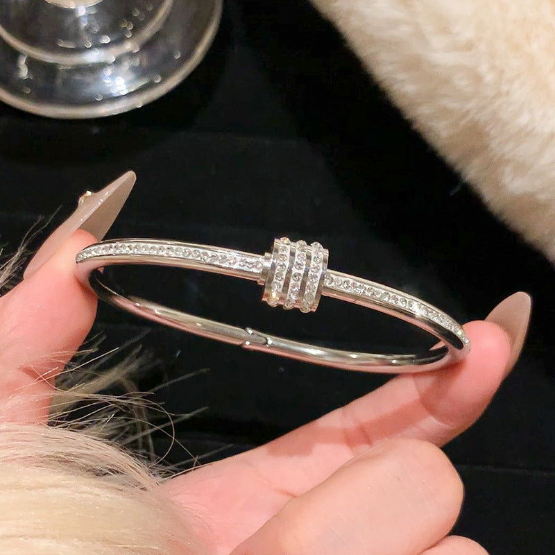 Élodie™ – Delicate Elegance with Subtle Radiance
