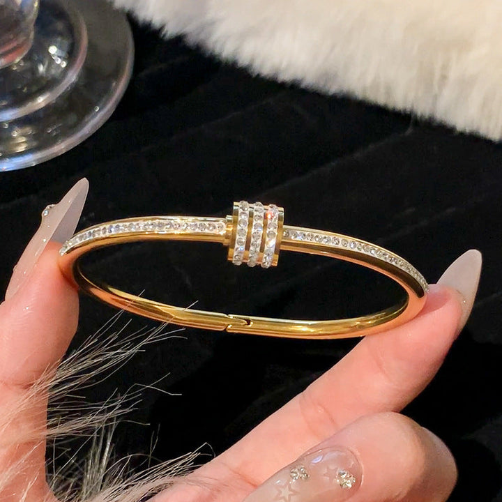 Élodie™ – Delicate Elegance with Subtle Radiance