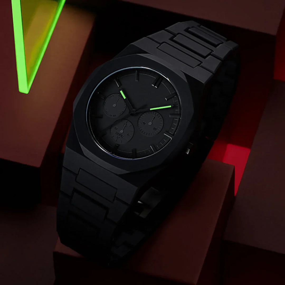Monochrome Integrated Bracelet Watch