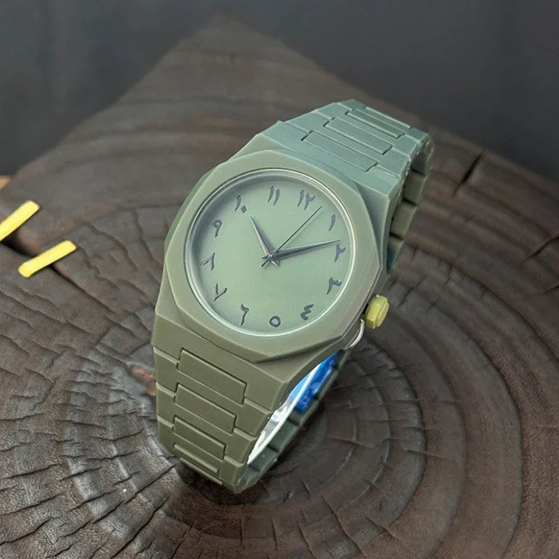Monochrome Integrated Bracelet Watch