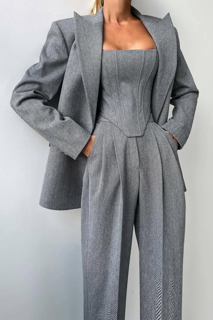Renata - 3-Piece Suit with Double-Breasted Blazer