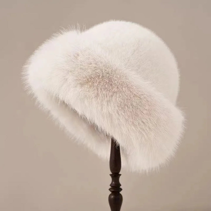 Aurélina™ – The Winter Beanie That Combines Warmth, Style, and Elegance