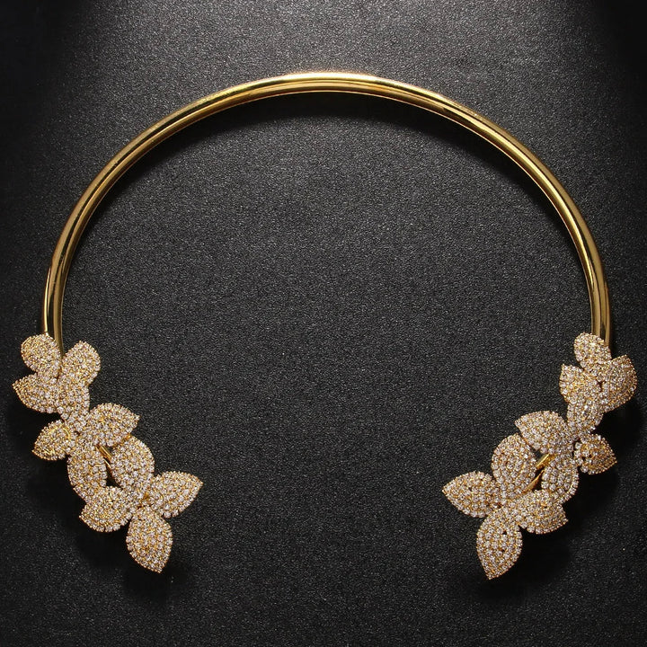 Elegant Crystal Flower Necklace