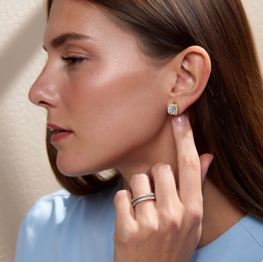 Ariane™ – Luminous Elegance for Every Day