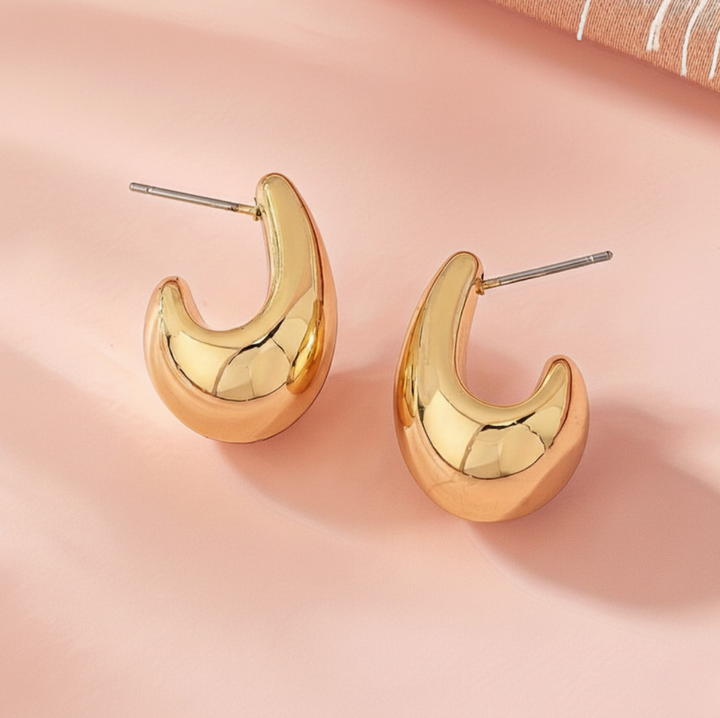 Carole™ – Elegant Timeless Drop Earrings