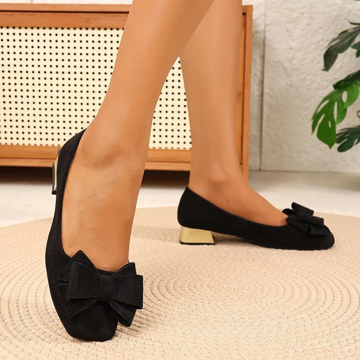 Eloria™ | Bow Block Heel Pumps