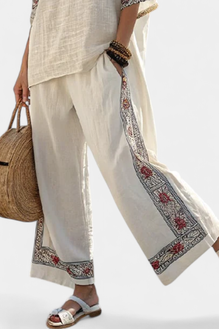 Isolde | Classic Embroidered Linen Set