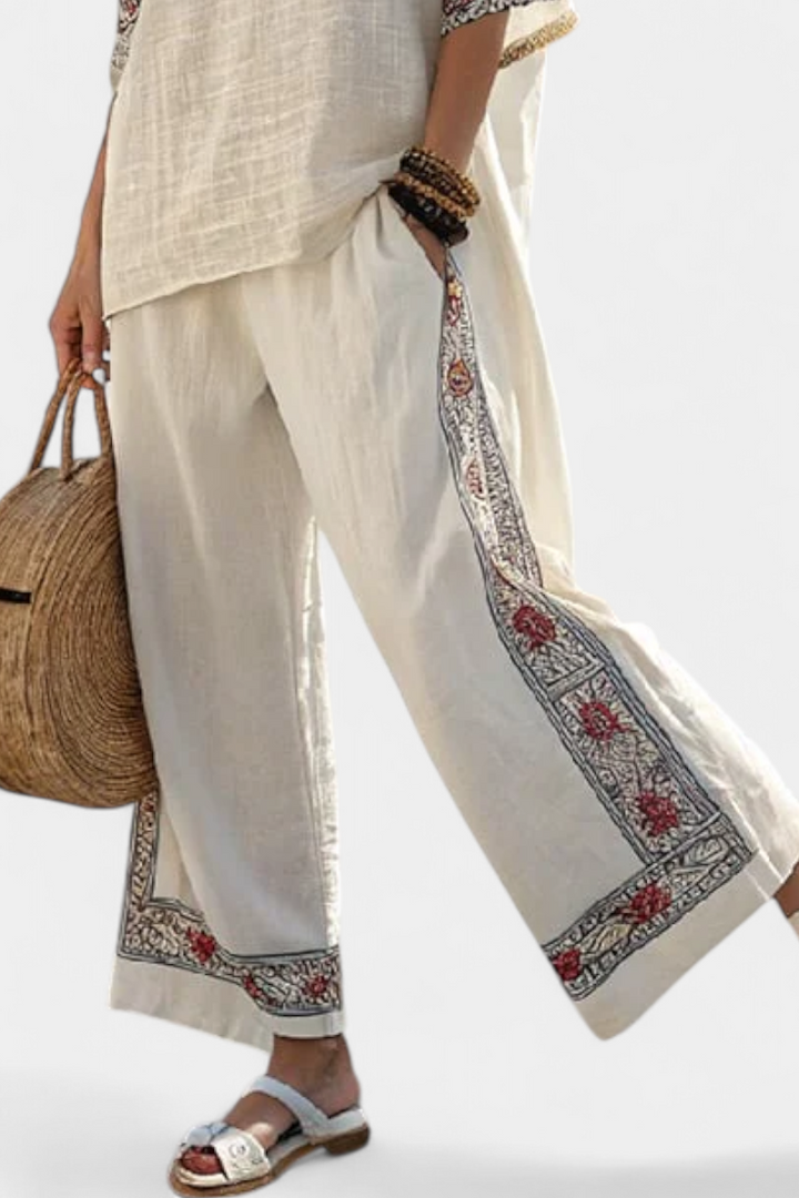 Isolde | Classic Embroidered Linen Set