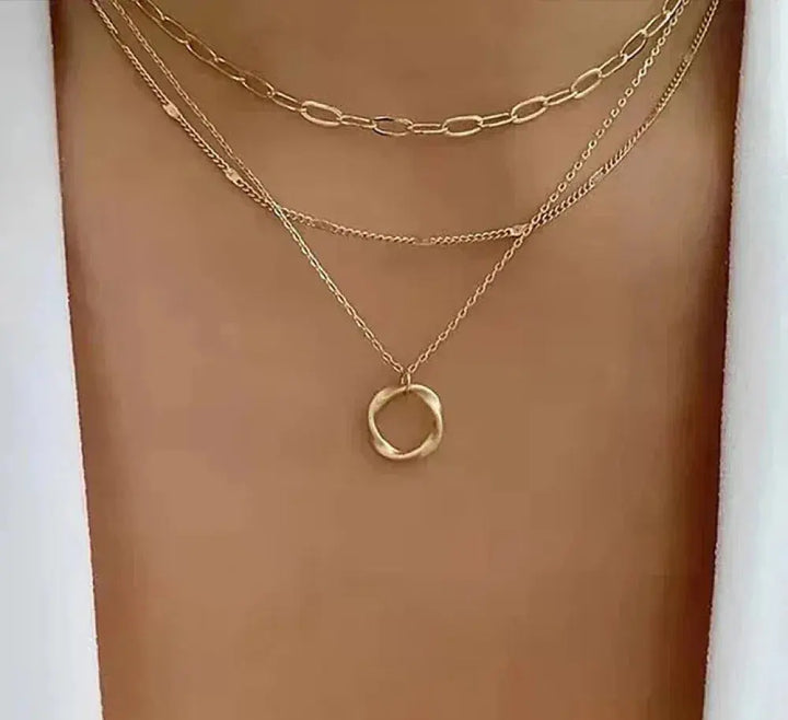 Layered Gold Pendant Necklace